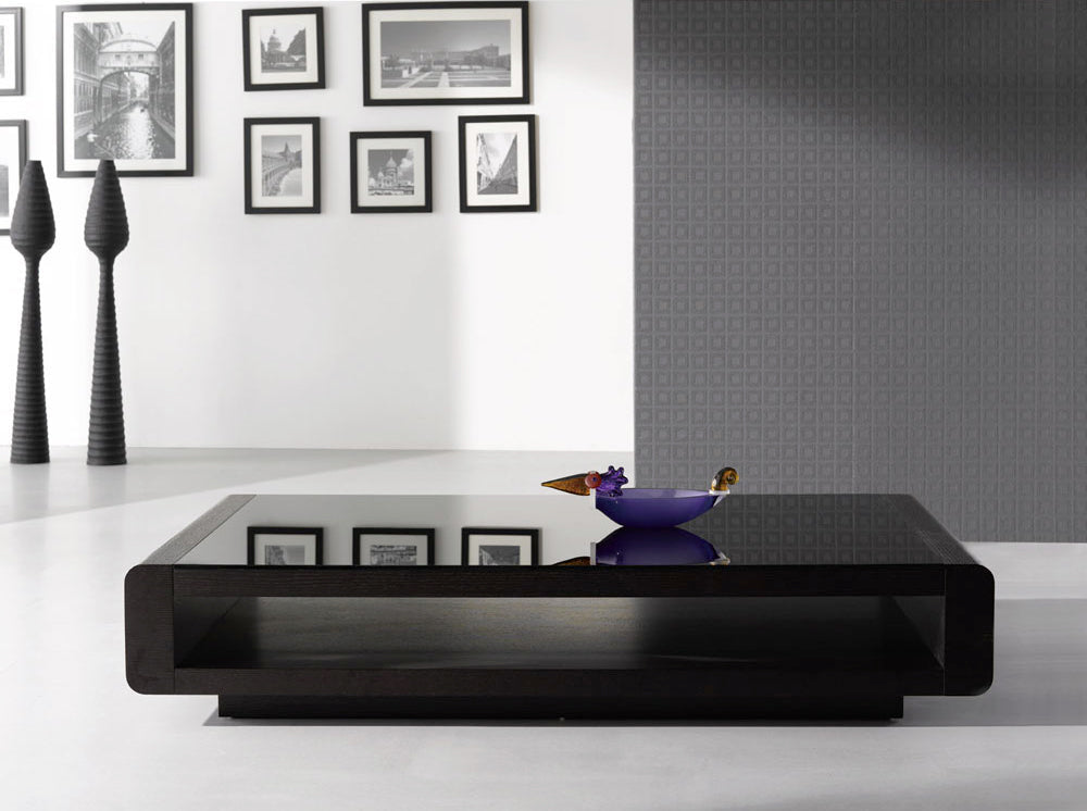 Modern Coffee Table 673 in Oak | J&M Furniture - Canal Furniture