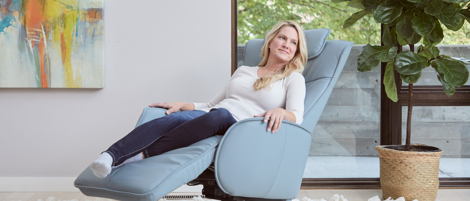 Axel Recliner with Battery in Ice | Fjords - Canal Furniture