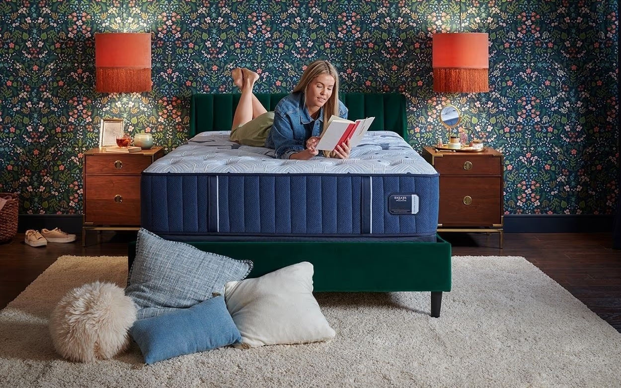 Estate Collection Medium Tight Top | Stearns & Foster - Canal Furniture