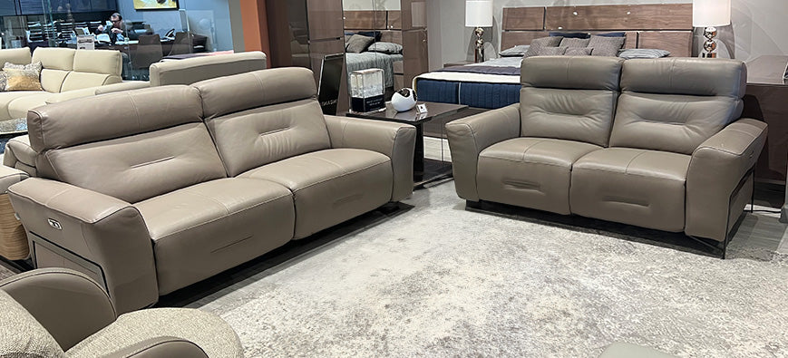 I779 Recliner Leather Loveseat | Incanto - Canal Furniture