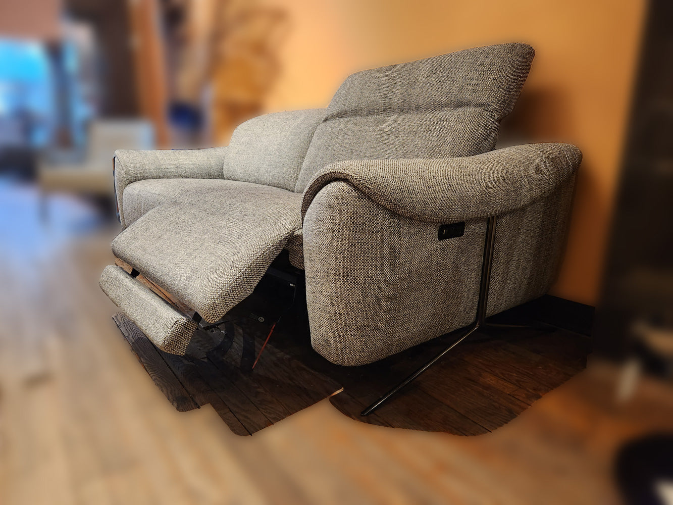 Dandy i884 Reclining Sofa | Incanto - Canal Furniture