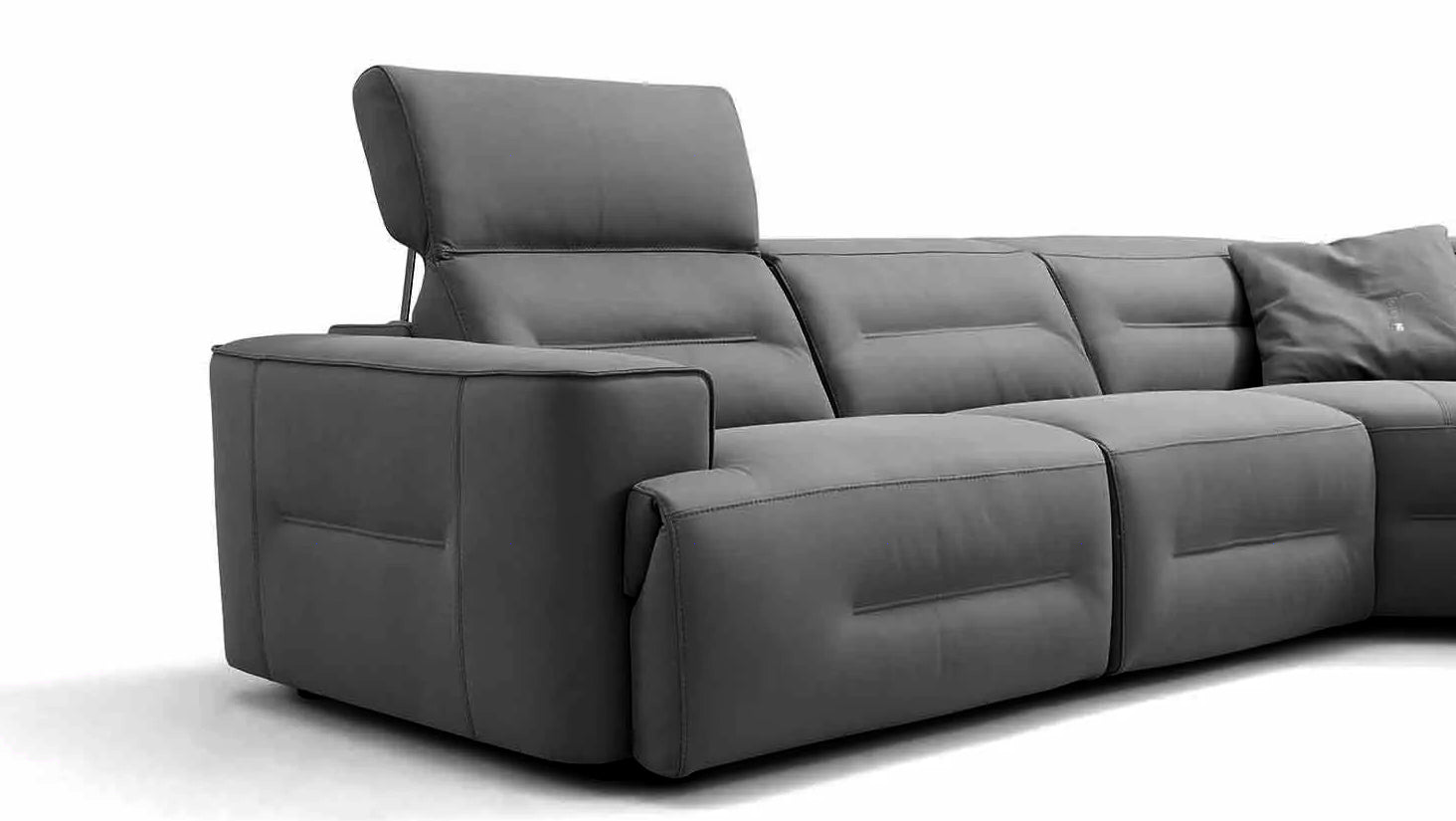 Club i893 Reclining Sectional | Incanto - Canal Furniture