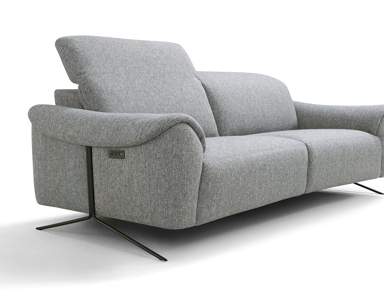 Dandy i884 Reclining Sofa | Incanto - Canal Furniture