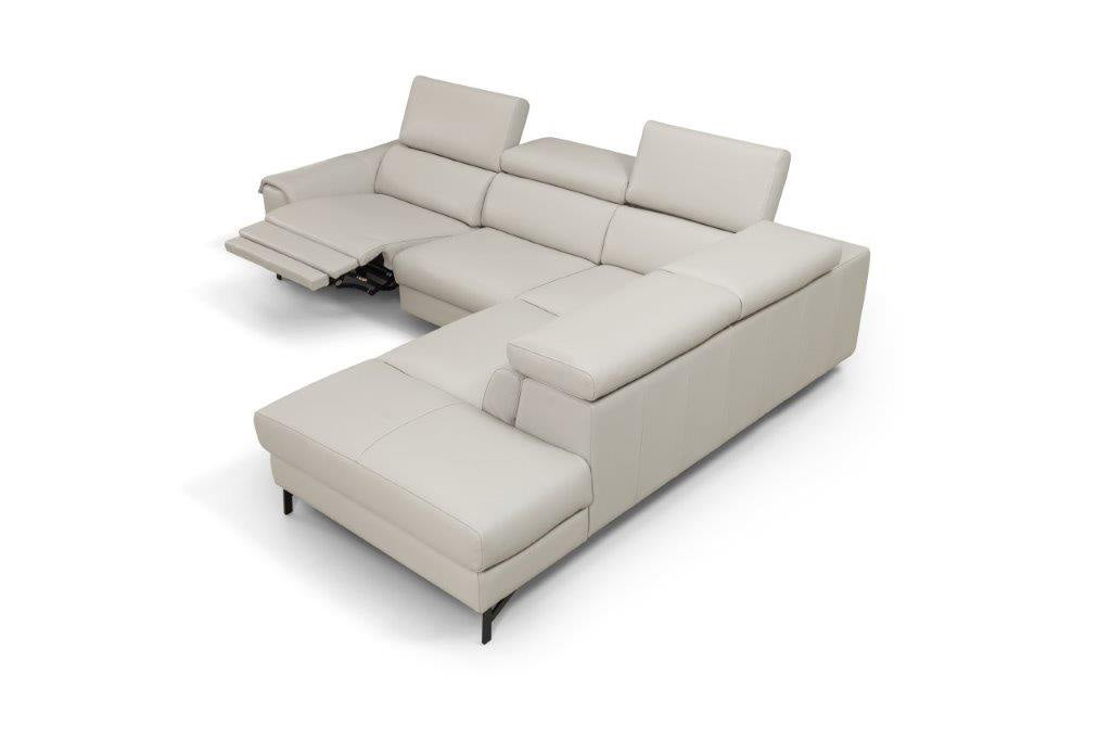 i917 Reclining Sectional | Incanto - Canal Furniture