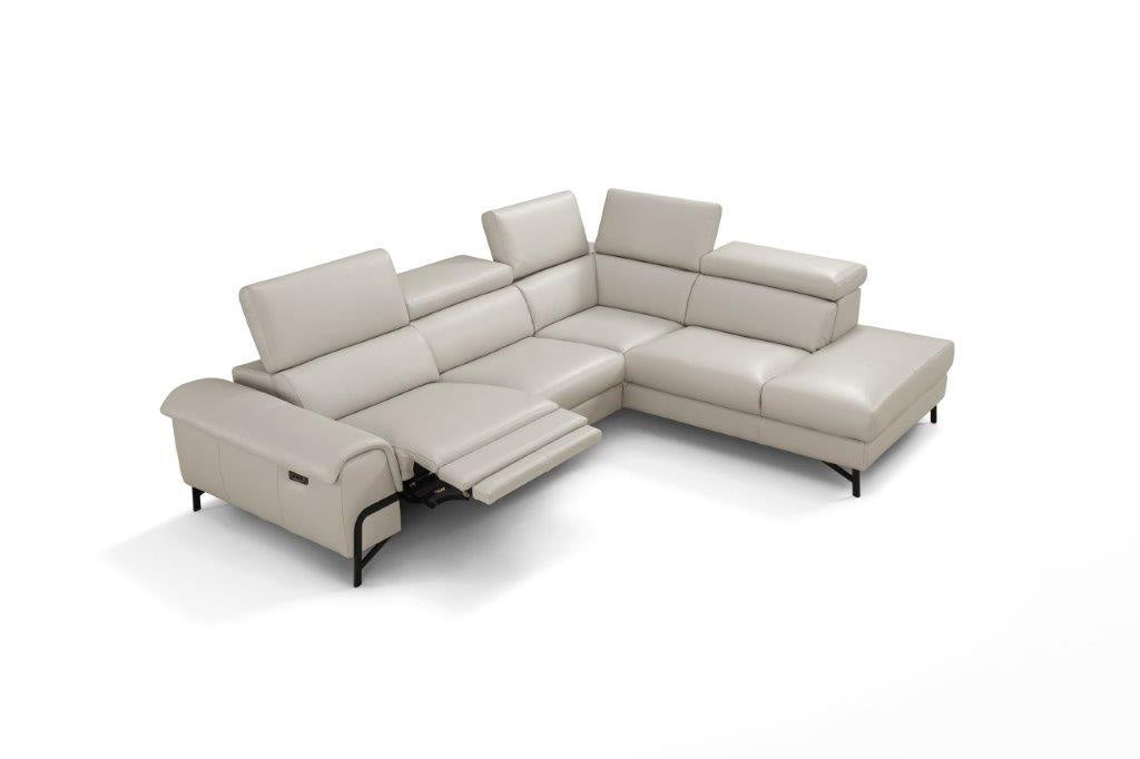 i917 Reclining Sectional | Incanto - Canal Furniture