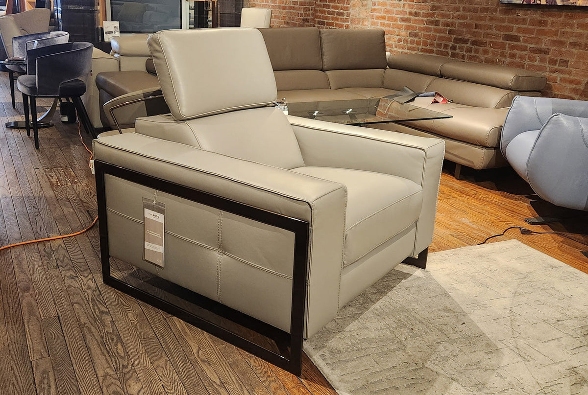 Incanto Italian Attitude Chair i829 Reclining Chair | Incanto