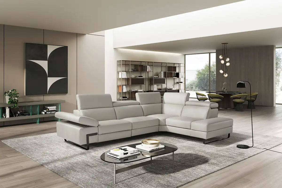 J and M Furniture Couches & Sofa Brooklyn Sectional Sofa | J&M Furniture