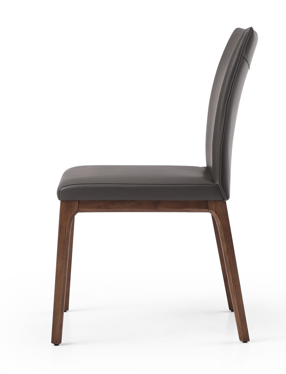 MO Windsor Low Back Chair | J&M Furniture - Canal Furniture