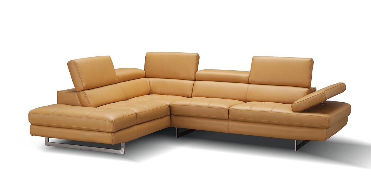 Forza A761 Italian Leather Sectional In Peanut