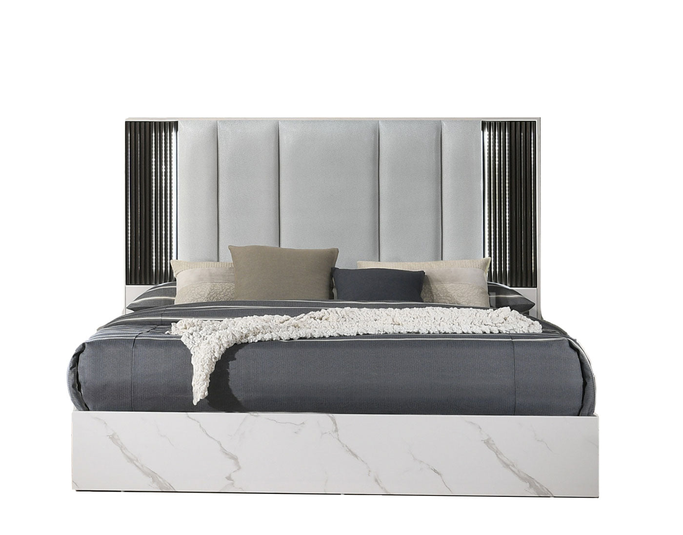 Bianca Modern Bed | J&M Furniture