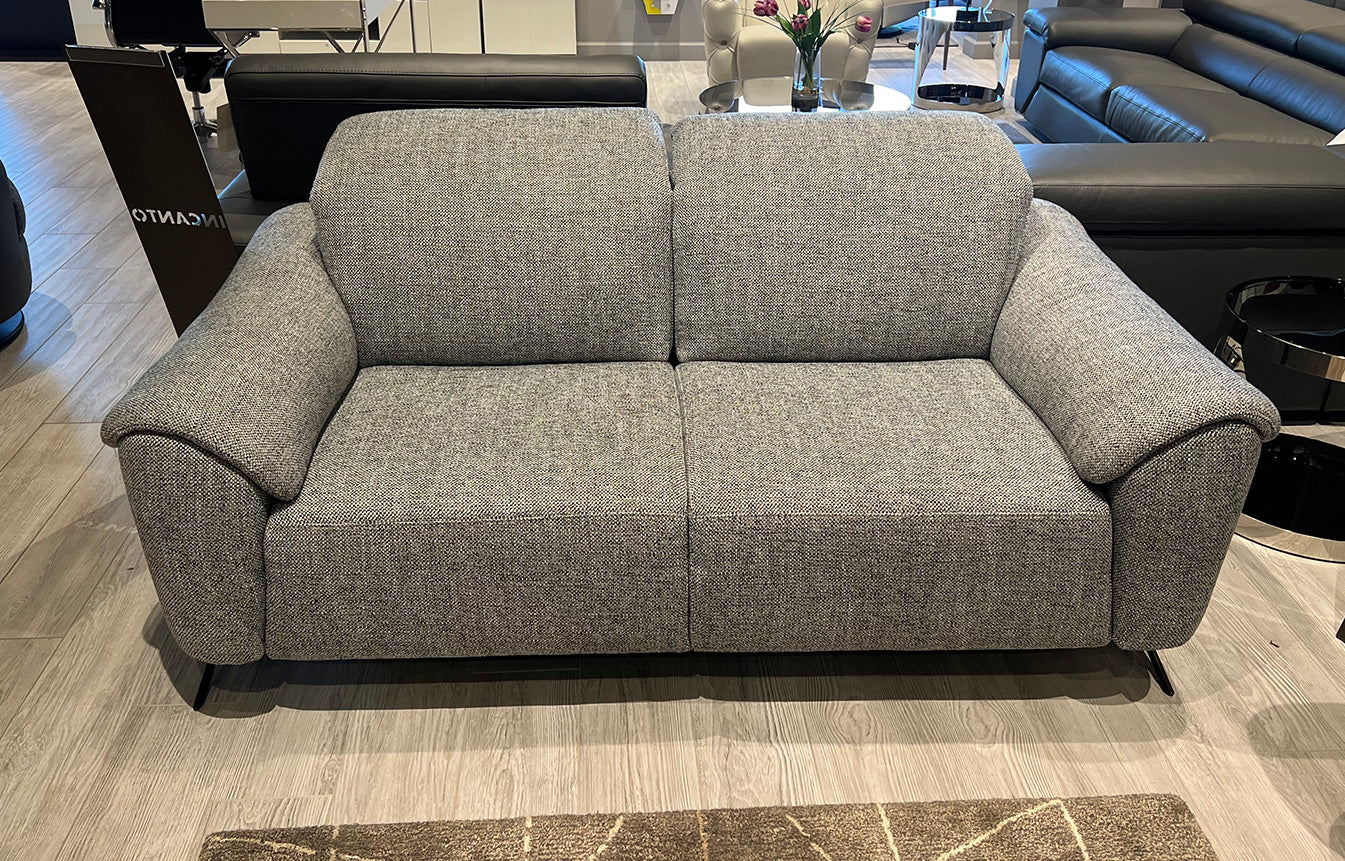 Dandy i884 Fabric Loveseat | Incanto - Canal Furniture