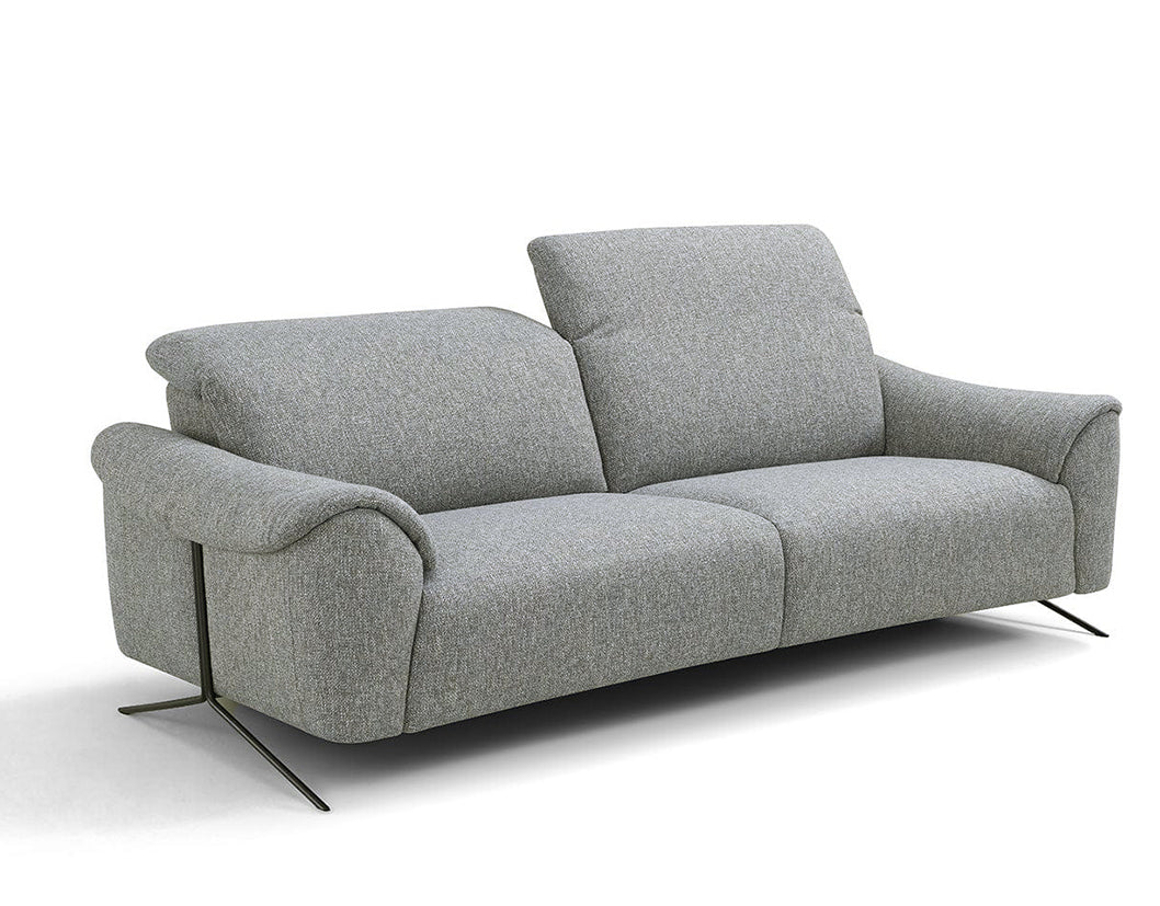 Dandy i884 Fabric Loveseat | Incanto - Canal Furniture