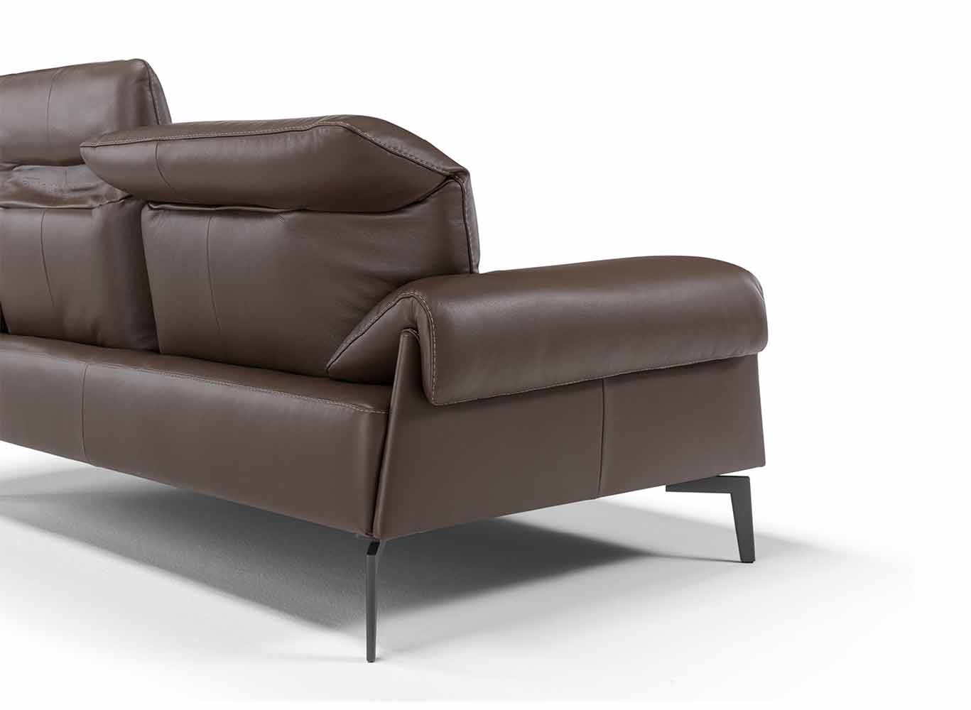 Incanto Italian Attitude Couches & Sofa Norma Leather Sofa Collection in Walnut | Max Divani