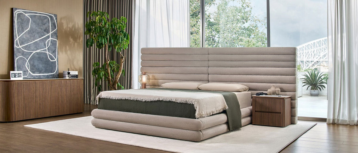 J and M Furniture Bed Maison Luxe Bed