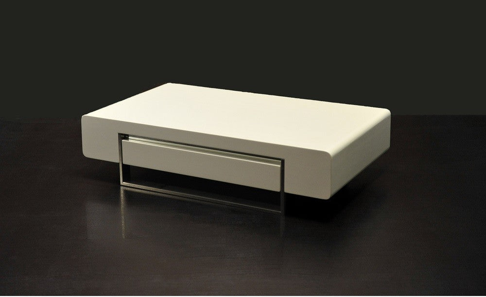 J and M Furniture Coffee Table Modern Coffee Table 902A in White | J&M Furniture