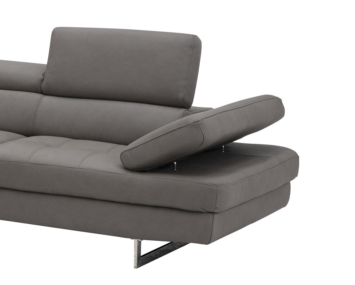 J and M Furniture Couches & Sofa A761 Sectional in Truffle | J&M Furniture