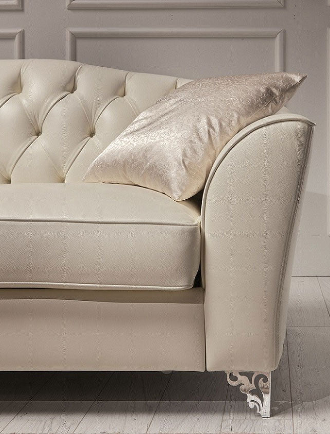 J and M Furniture Couches & Sofa The Divina Leather Sofa | J&M Furniture