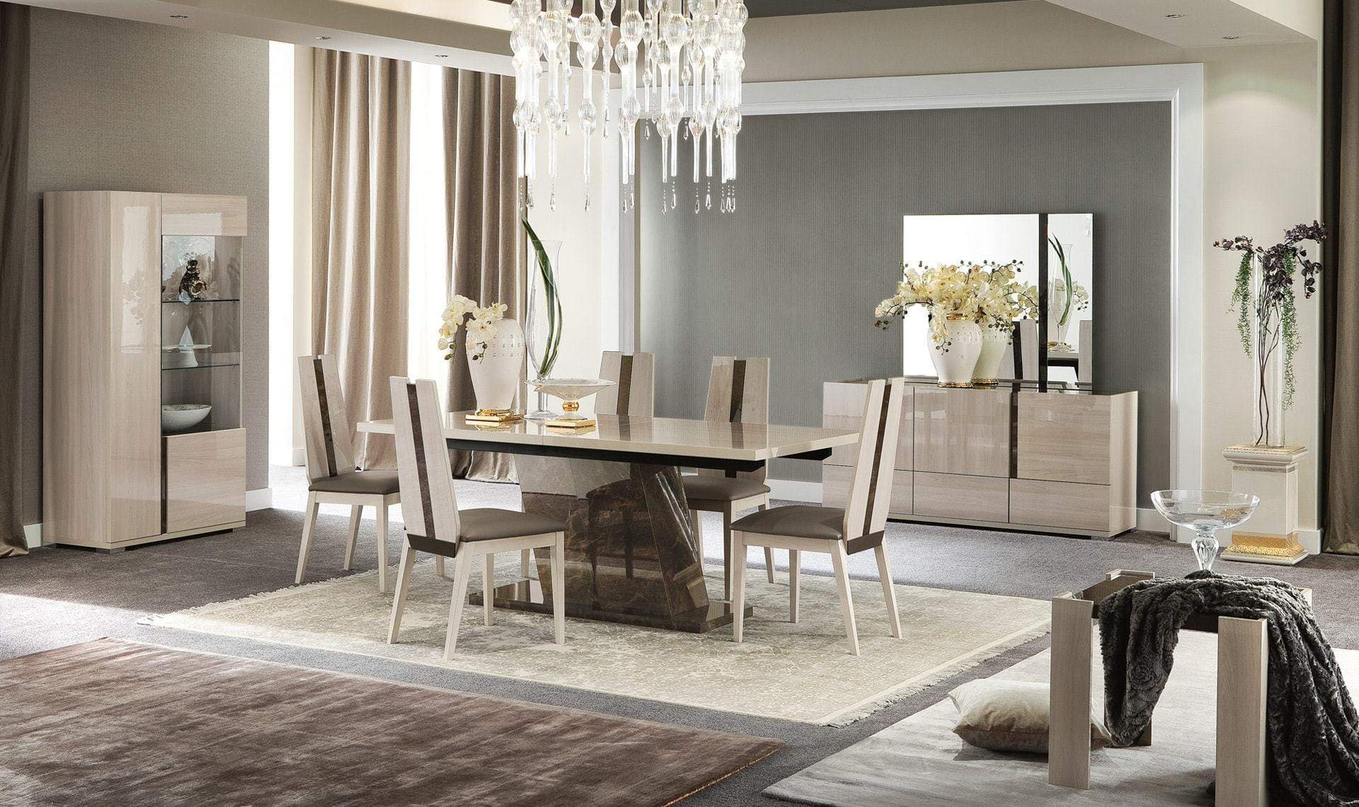 Teodora Dining Table 63"-83" | Floor Model