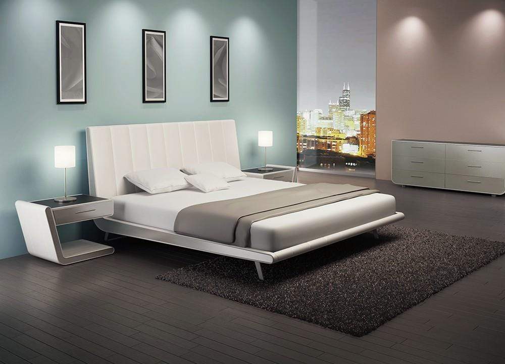 Elite Modern Bed 9016 Zina Eastern/California King Bed